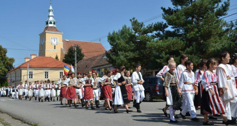Ioana Drugan, primar Hălchiu, anunță că Ansamblul Tradițional Hălchiu își reîncepe povestea
