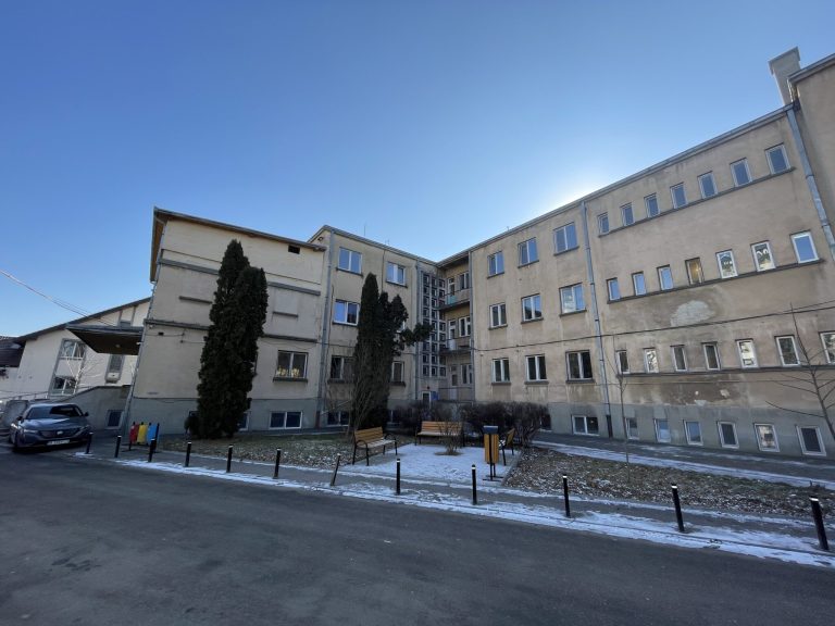 Consiliul Judeţean Braşov continuă etapele procedurale în vederea reabilitării şi modernizării Corpului B Mârzescu