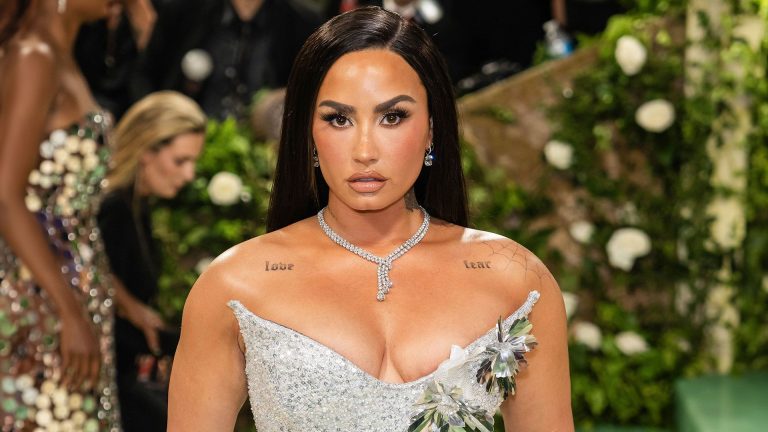 Demi Lovato și viziunea ei despre Mount Rushmore al Disney Channel