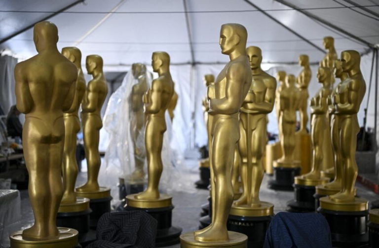 Cele Mai Bune Filme 2025: Topul Premiilor pe Care Nu Le Poți Ignora