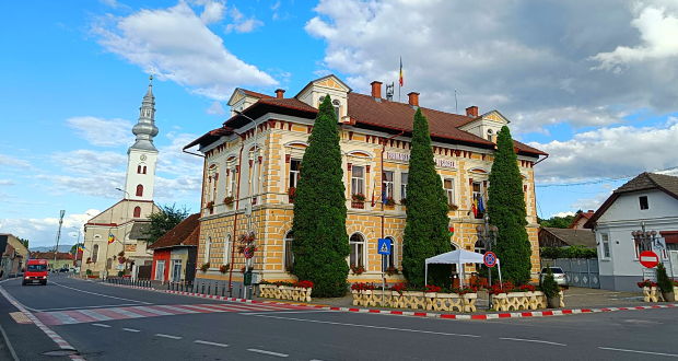 Primăria Săcele, anunț pentru proprietarii de terenuri din municipiu despre afișarea documentelor tehnice ale cadastrului la sediul instituției