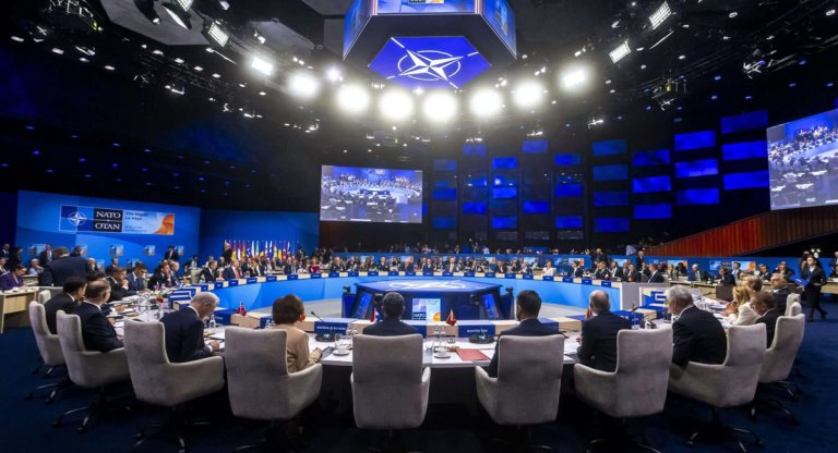 Mirabela Grădinaru la NATO: Proiectul „România în Lumină” pentru copii