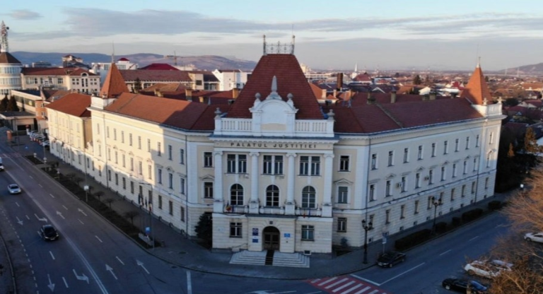 Procurorul lăsat în libertate după scandalul cu pistolul la terasă
