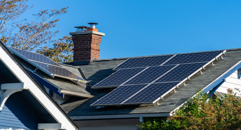 Panouri fotovoltaice pe balcon: Preț, Recuperare și Autorizații